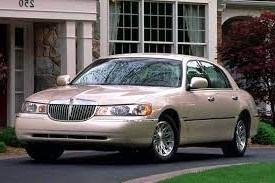 Lincoln Town Car TOURING EDITION